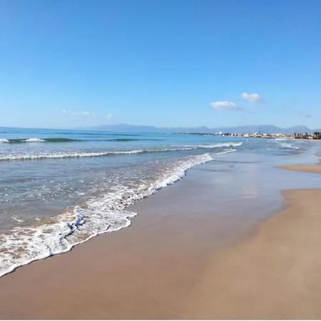 Apartbeach Internacional 1 Residencial Y Piscinas Lägenhet