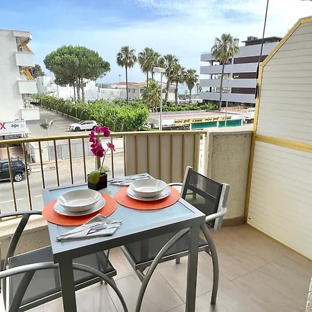 Apartbeach Internacional 1 Residencial Y Piscinas * Cambrils