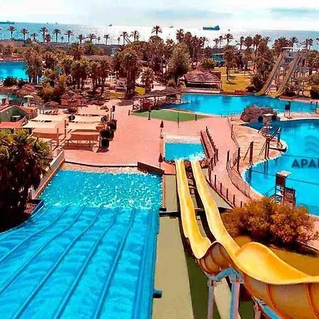 Apartbeach Internacional 1 Residencial Y Piscinas * Cambrils