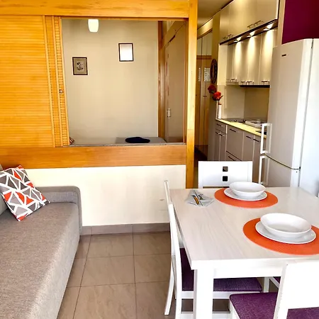 Apartbeach Internacional 1 Residencial Y Piscinas * Cambrils