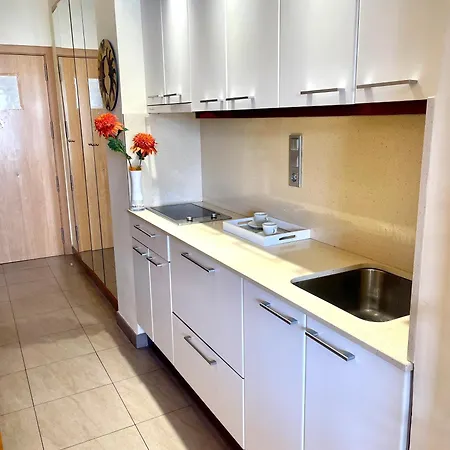 Apartbeach Internacional 1 Residencial Y Piscinas